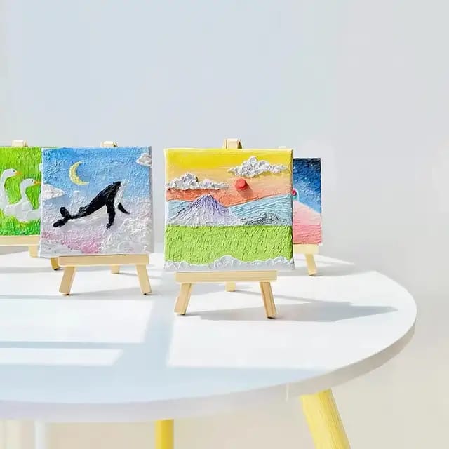 10 x10 cm canvas with stand image 2