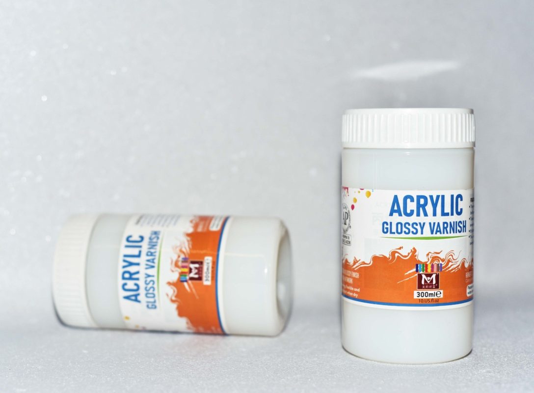 Acrylic varnish 2