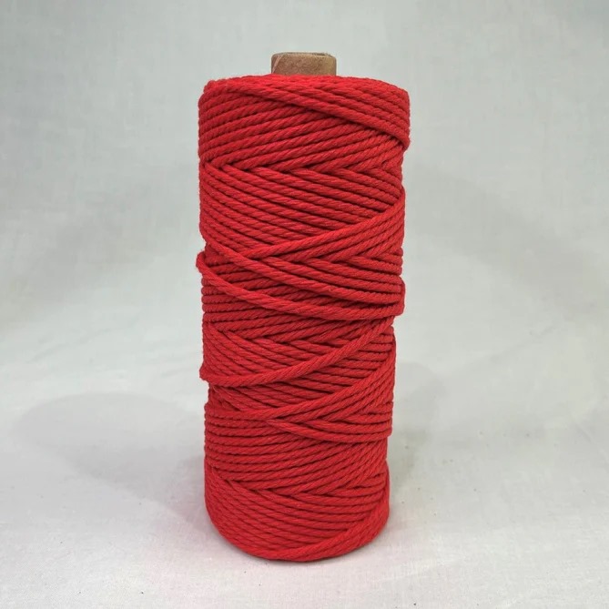 red macrame rope 3mm image