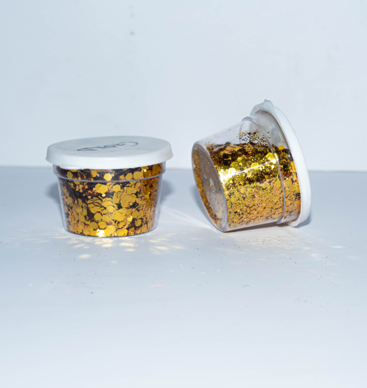 Glitter Chunks Gold 1 scaled