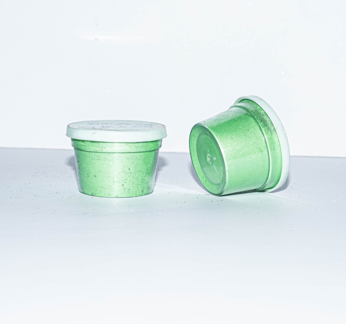 Mica Pigment grass green 1 scaled