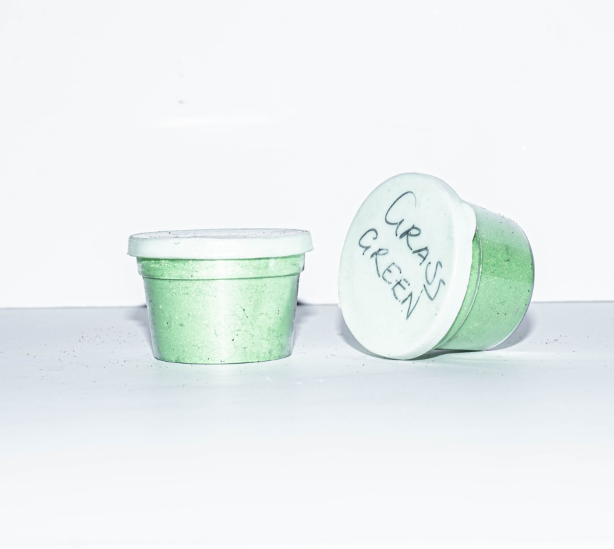 Home 75 Mica Pigment grass green 2