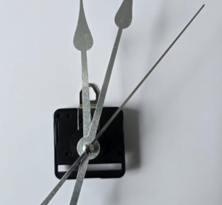 Clock mechanism with Long handles Silver 1153 1