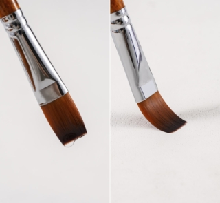 Single flat brush for acrylic painting
