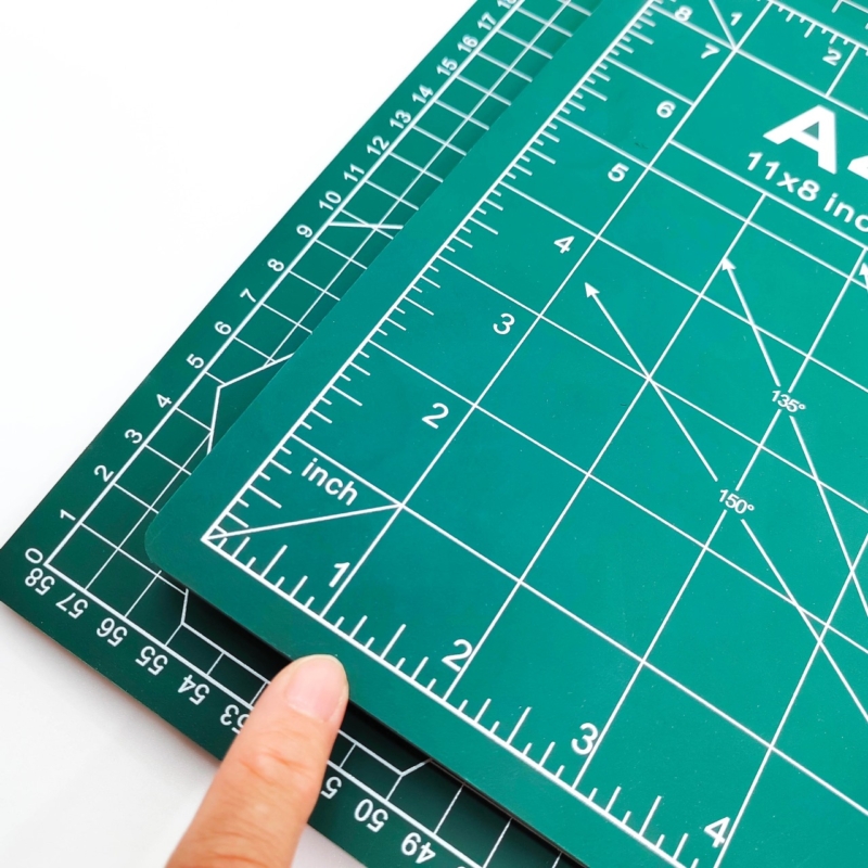 Numbered cutting mat 1