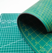 Numbered cutting mat 3