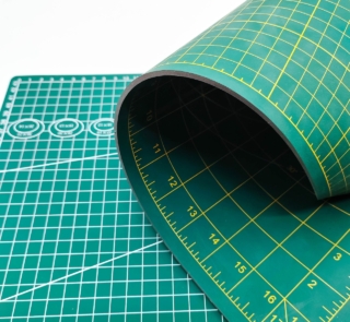 Numbered cutting mat 3