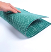 Numbered cutting mat 6
