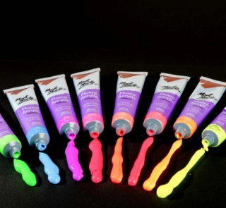 Fluoro acrylics intro set 8 colours on a black background