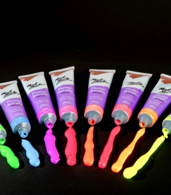 Fluoro acrylics intro set 8 colours on a black background